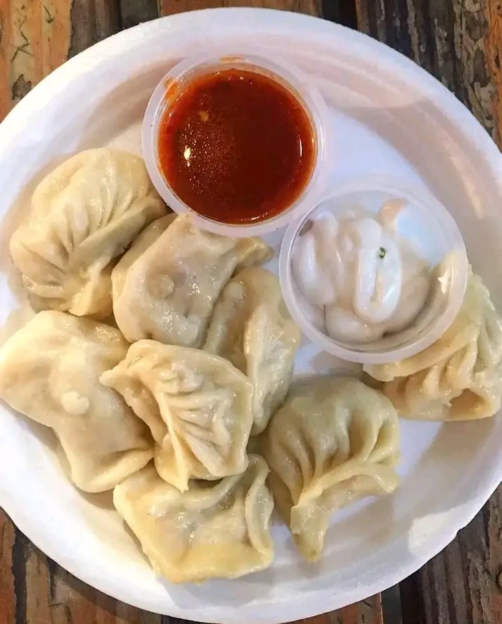 Momos (6pc)