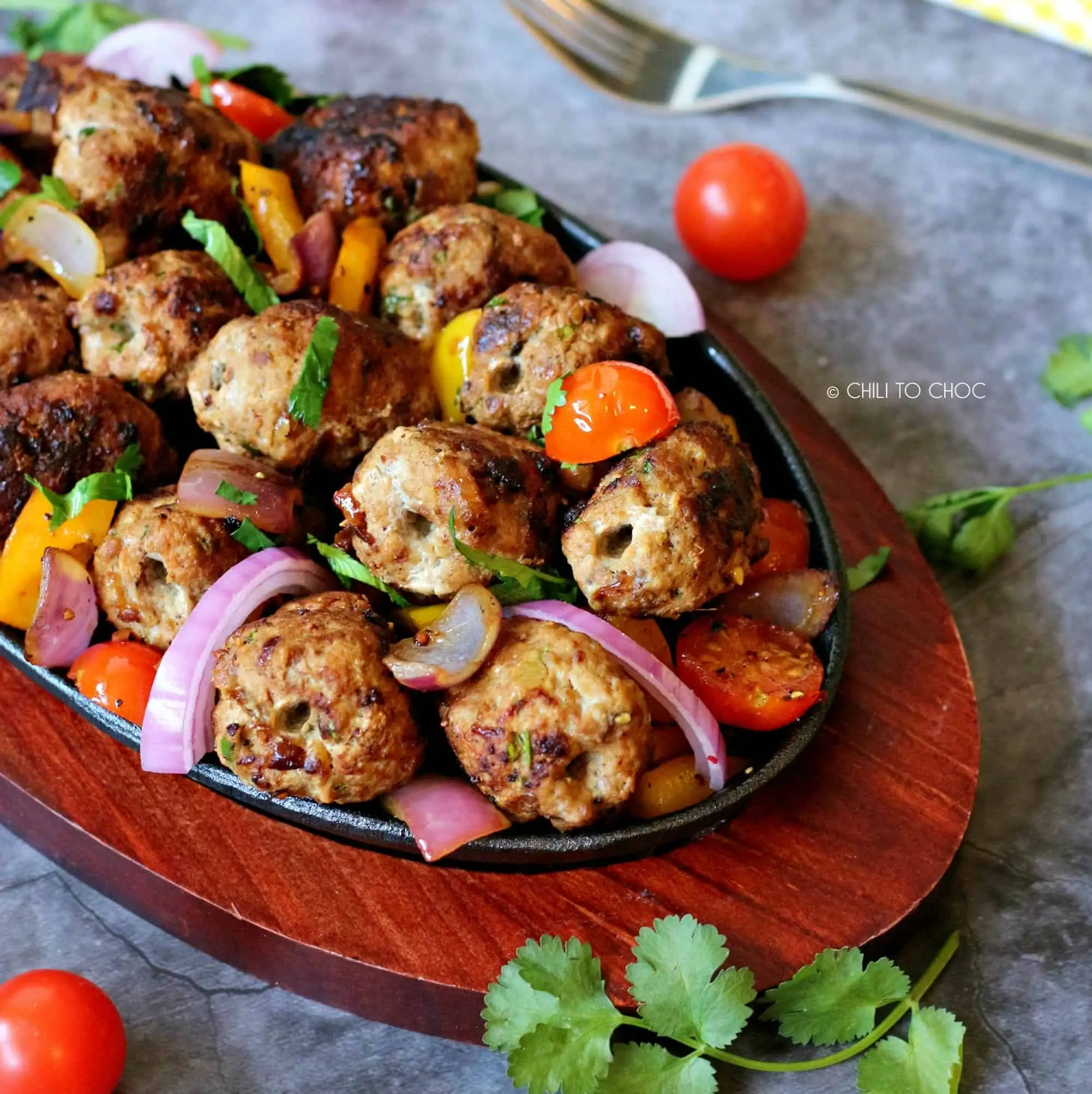 CHICKEN GOLA KABAB